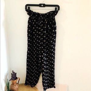 American Eagle Floral Summer Pant